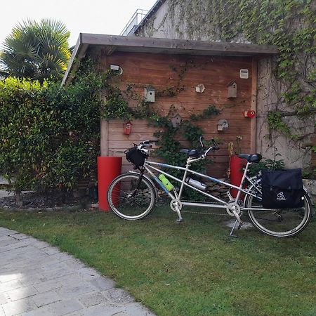 La Pause Angevine Bed & Breakfast Angers Dış mekan fotoğraf